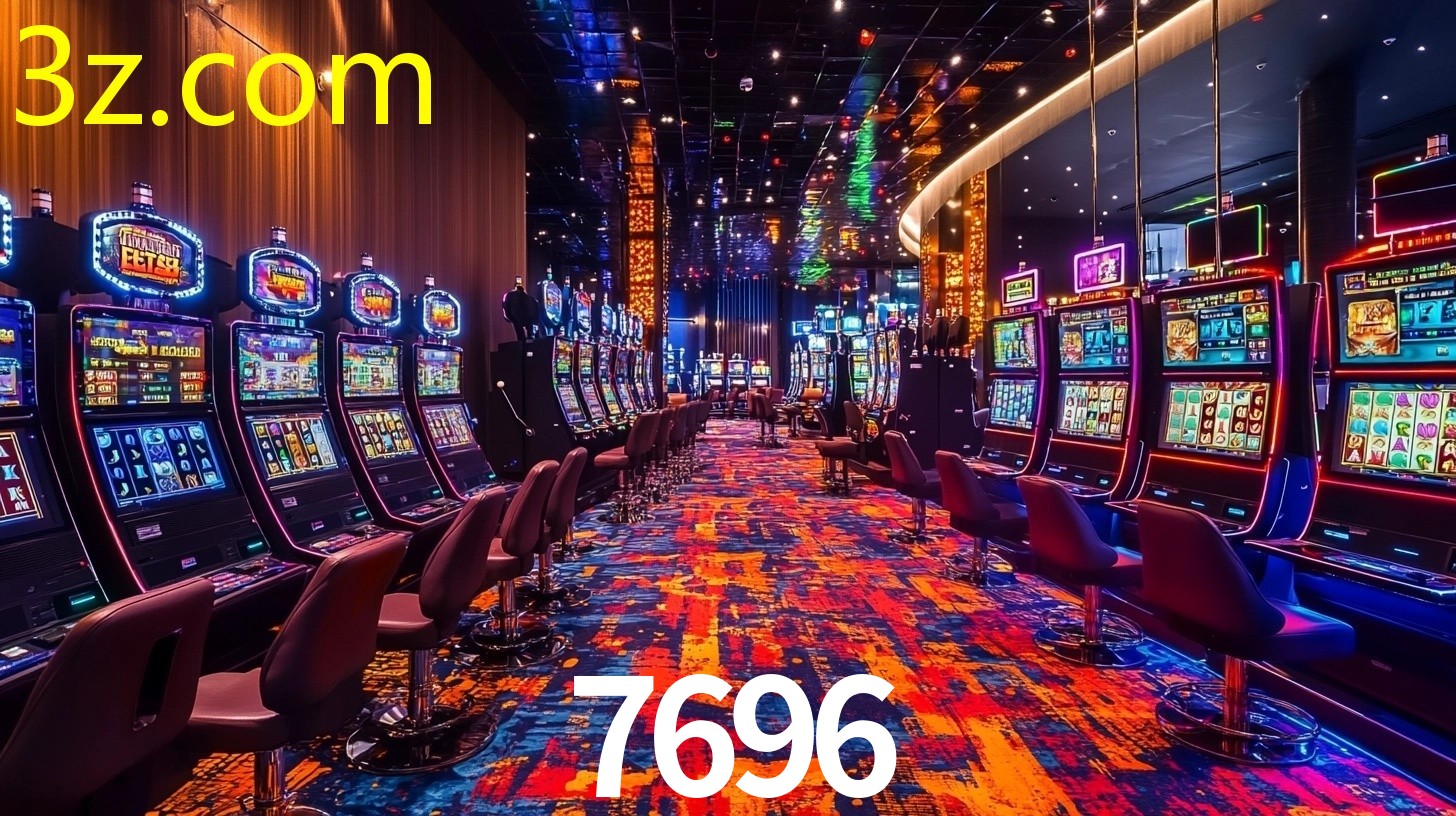 7696